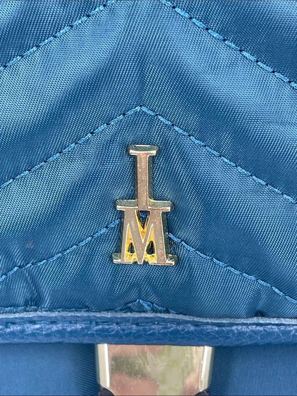 Isaac Mizrahi Purple Interior Backpack /BAG with Teal OUTSIDE Trim